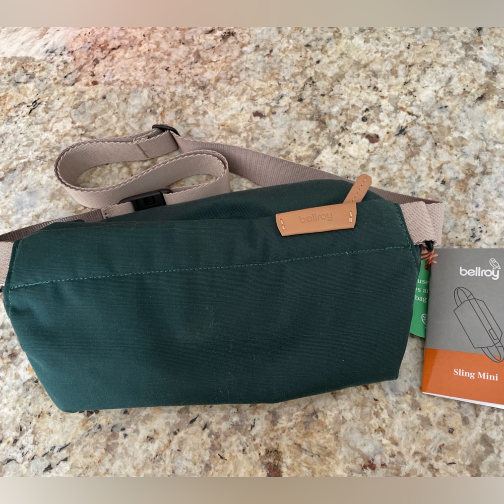 Bellroy Sling Mini
